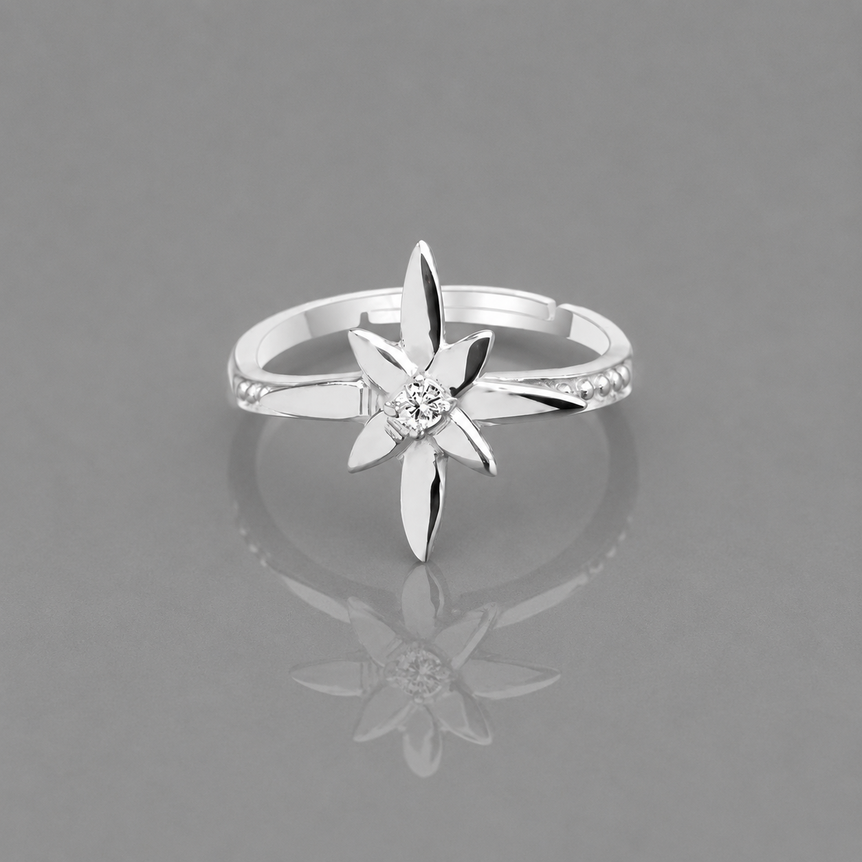Seraphia Ring