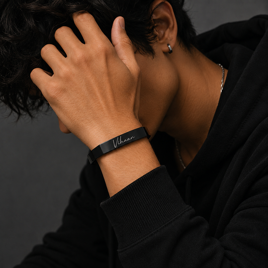 Memo Cuff - Black