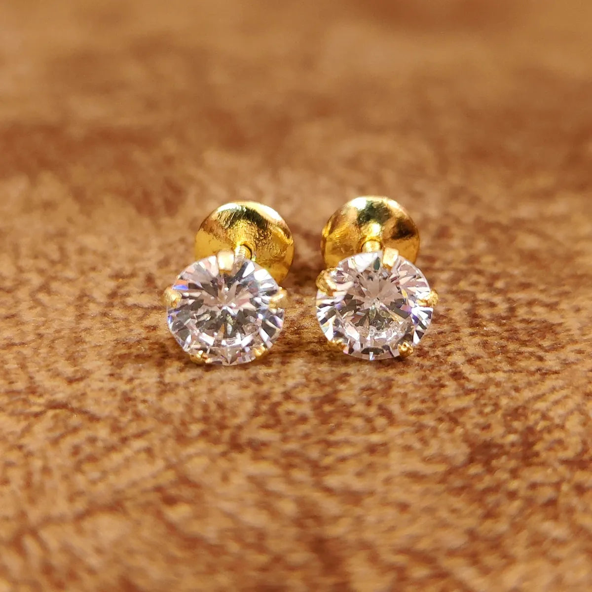 SOLITAIRE-LOOK-GOLD-PLATED-925-SWAROWSKI-CZ-STUDS